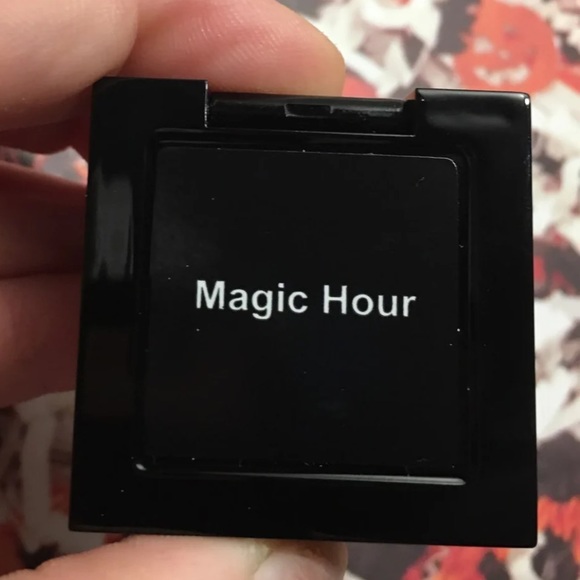 SOLD ON VINTED: Violet Voss Eyeshadow Single in shade Magic Hour - Picture 5 of 5